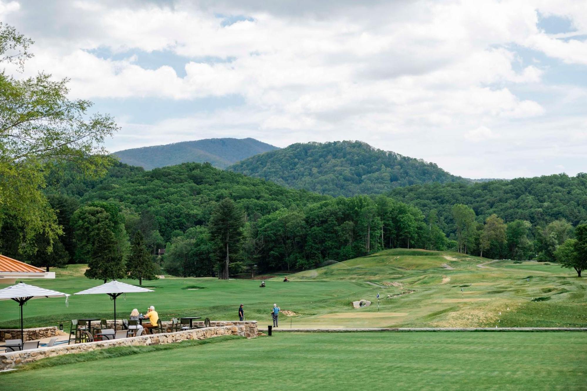 Waynesville Inn And Golf Club, Tapestry Collection By Hilton Экстерьер фото